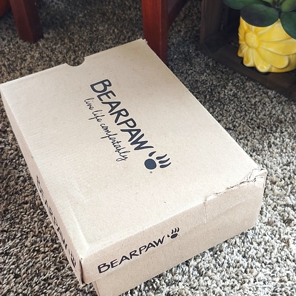 BearPaw Leticia Boots - Picture 6 of 7